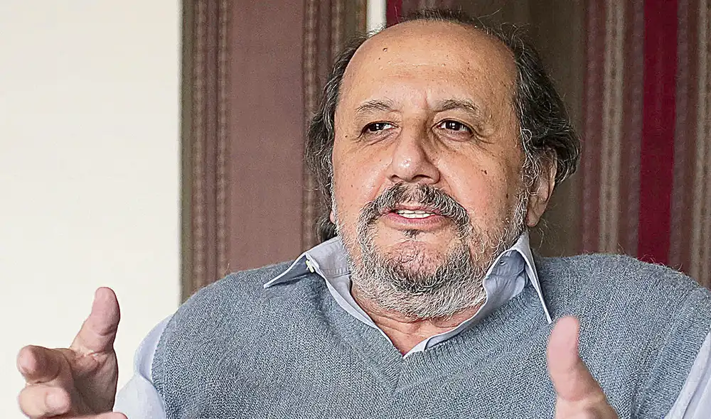 Problema. Azpur dice que la salida no es que se vayan todos, pues siguen las mismas reglas. Foto: Gerardo Marín/La República