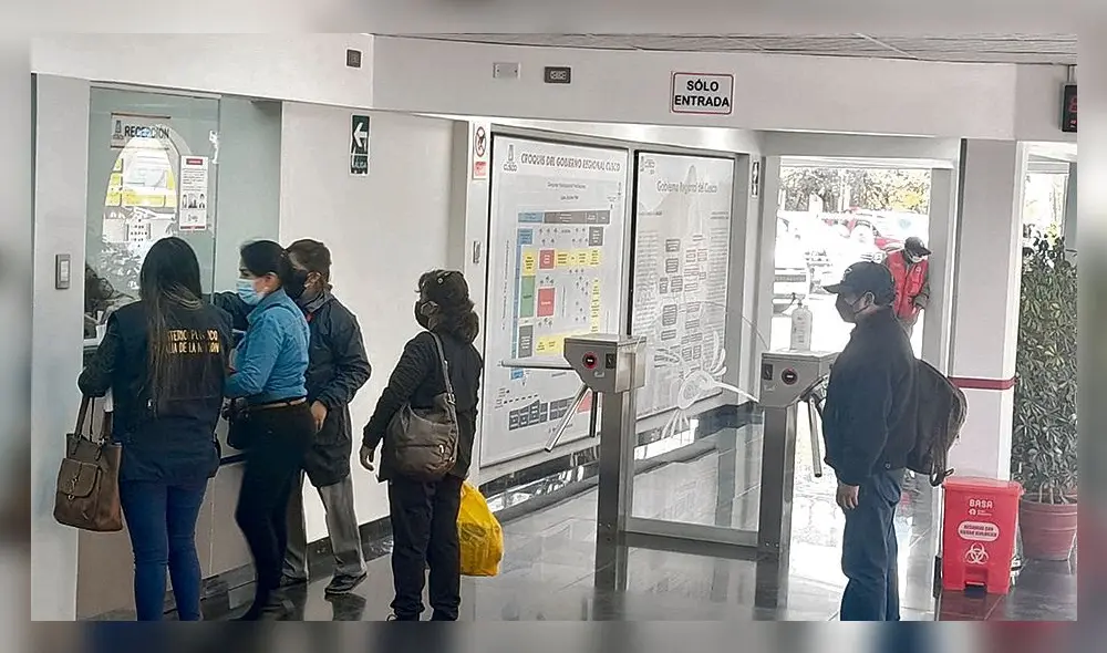 INVESTIGACIÓN. Fiscal anticorrupción llegó a la sede de la región para cumplir diligencias en proceso seguido a la autoridad. INVESTIGACIÓN. Fiscal anticorrupción llegó a la sede de la región para cumplir diligencias en proceso seguido a la autoridad.