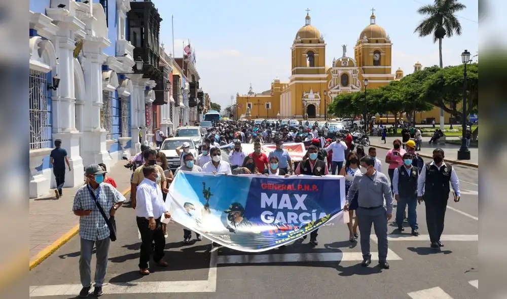 La movilización estuvo liderada por la primera regidora de Trujillo, Sandra Trujillo. Foto: facebook