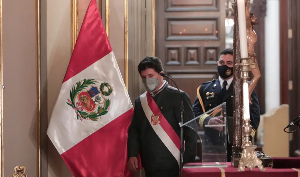 Según denunciaron exfuncionarios del Gobierno, Pedro Castillo toma decisiones de Estado con un grupo de asesores y no con sus ministros. Foto: La República Según denunciaron exfuncionarios del Gobierno, Pedro Castillo toma decisiones de Estado con un grupo de asesores y no con sus ministros. Foto: La República