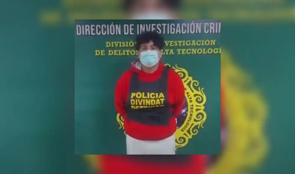 Los agentes policiales hallaron 14 archivos con pornografía infantil en el celular del imputado. Foto: captura de América TV