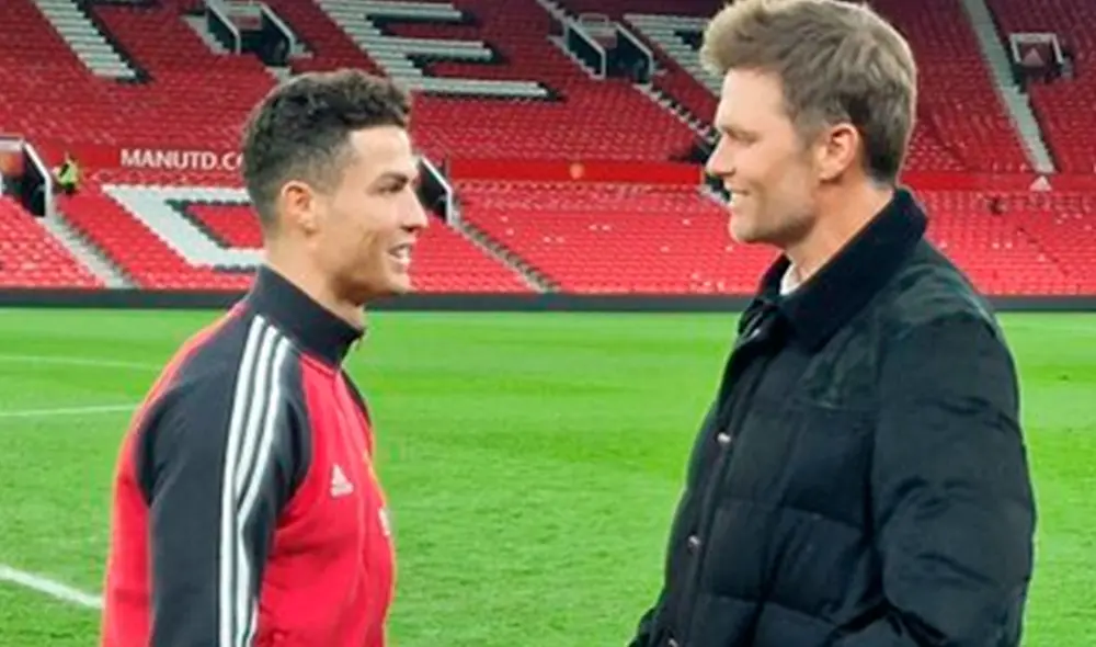 Tom Brady disfrutó de los goles de Cristiano Ronaldo al Tottenham junto a su familia en Old Trafford. Foto: captura de Manchester United