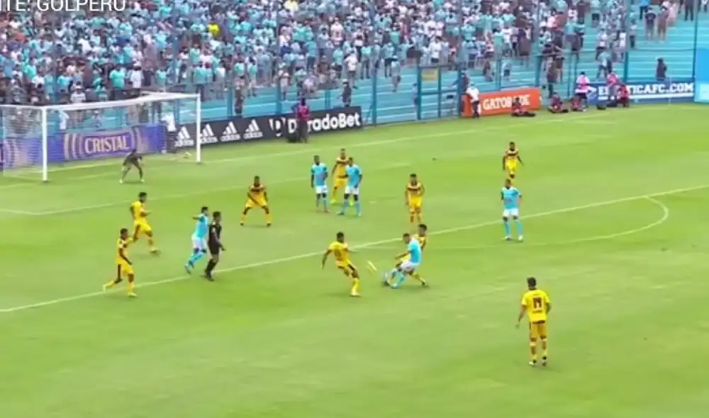 Yoshimar Yotún es titular ante Academia Cantolao por la Liga 1 2022. Foto: captura/GolPerú