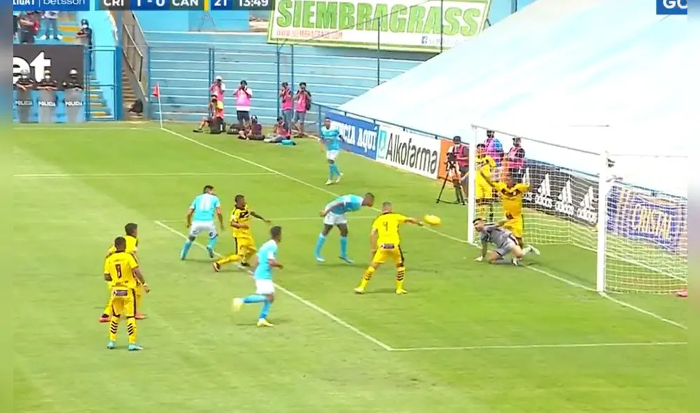 Liza marcó su décimo tanto como profesional. Foto: captura Gol Perú Liza marcó su décimo tanto como profesional. Foto: captura Gol Perú