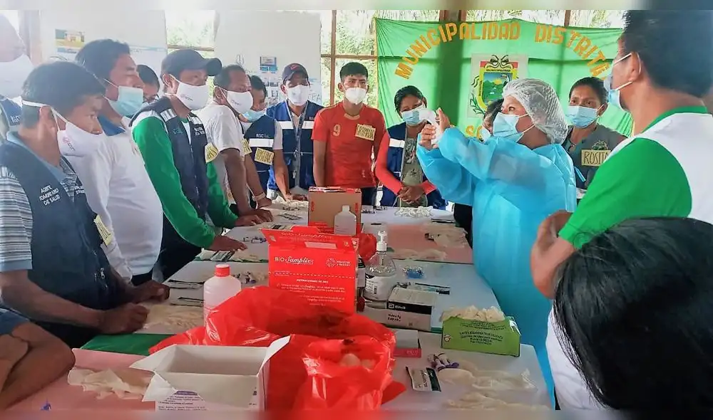 Agentes comunitarios de Río Santiago son capacitados sobre tratamiento de la malaria. Foto: GRA.