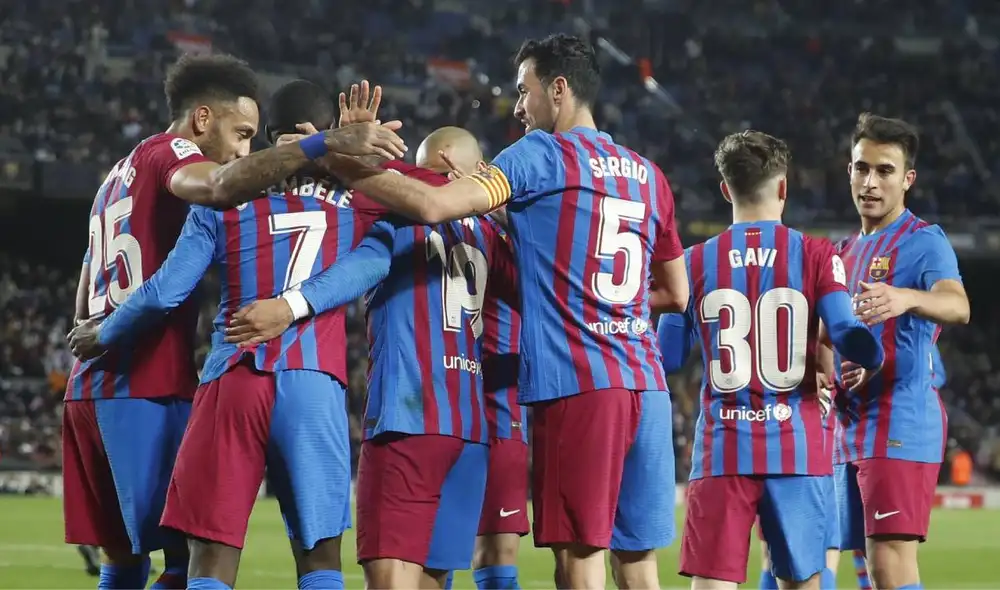 Los azulgranas se fueron al descanso goleando por 3-0. Foto: EFE