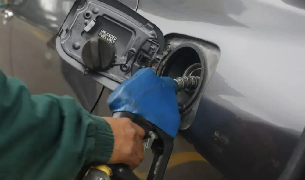 El alza de los combustibles se deben al conflicto en Ucrania. Foto: Carlos Contreras Merino/La República El alza de los combustibles se deben al conflicto en Ucrania. Foto: Carlos Contreras Merino/La República