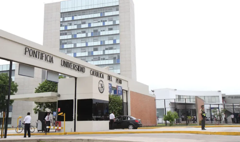 La Pontificia Universidad Católica del Perú se ubica en el puesto 1 como la mejor casa de estudios superiores en el país. Foto: PUCP