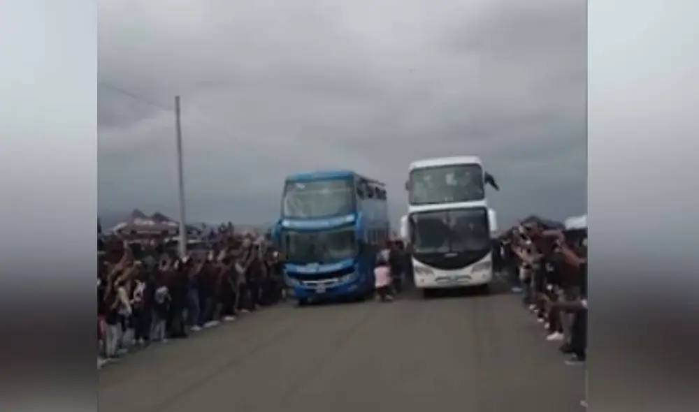 Los buses normalmente realizan transporte de turistas por la ciudad. Foto: captura de HBA Noticias Los buses normalmente realizan transporte de turistas por la ciudad. Foto: captura de HBA Noticias