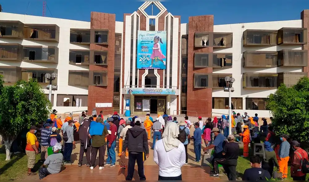 Con 10 compactadoras se recogían 538 toneladas de basura, pero ahora solo se reúne el 50% de residuos sólidos. Foto: Rosa Quincho/URPI-LR Con 10 compactadoras se recogían 538 toneladas de basura, pero ahora solo se reúne el 50% de residuos sólidos. Foto: Rosa Quincho/URPI-LR