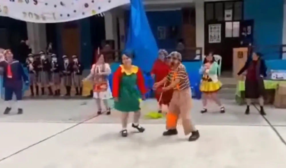 Profesores se visten como los personajes de “El Chavo del 8″ para dar la bienvenida a sus alumnos. Foto: captura de Facebook. Profesores se visten como los personajes de “El Chavo del 8″ para dar la bienvenida a sus alumnos. Foto: captura de Facebook.
