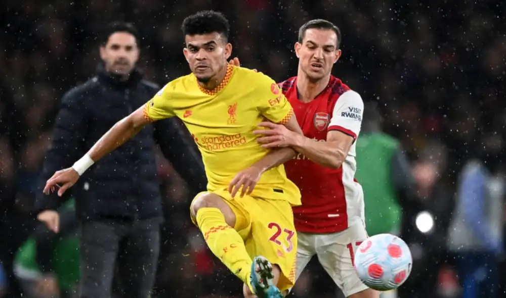 Reds y Gunners chocan en el Emirates Stadium por la Premier League. Foto: EFE