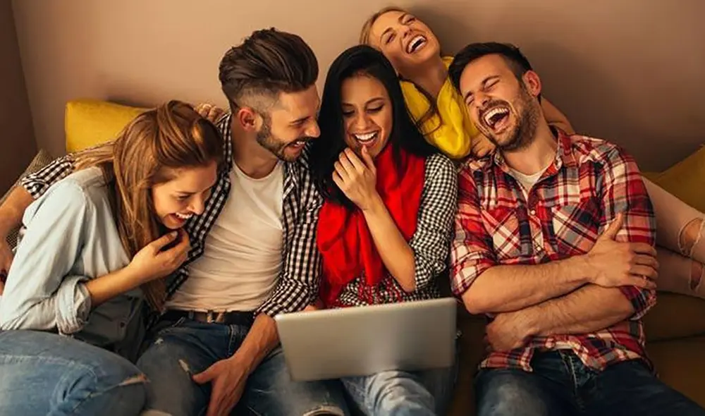 Escuchar o leer chistes es una de las mejores terapias para pasar momentos difíciles o de angustia. Foto: cuidateplus