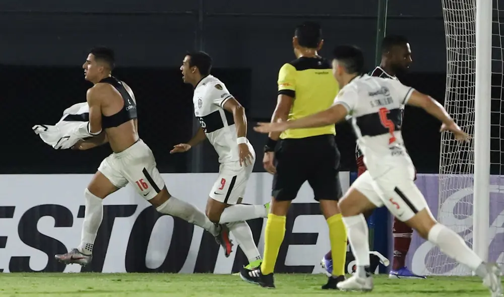 Olimpia logró la remontada luego de haber perdido 3-1 en la ida. Foto: EFE
