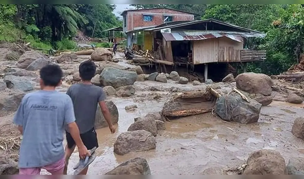 Deslizamientos causan daños en viviendas y carretera Bagua-Condorcanqui en Amazonas. Foto: E-Noticias Digital.