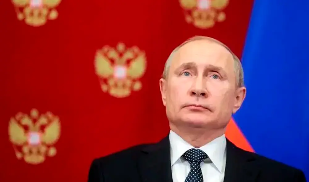 La mezcla del reto ucraniano y las sanciones económicas intimidarán la “capacidad de Rusia para producir modernas municiones guiadas de precisión”, explicó el director de la Agencia de Inteligencia de Defensa. Foto: AFP