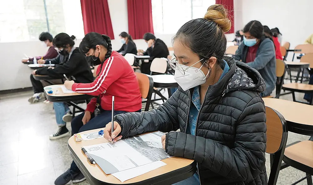 Impacto. La pandemia golpeó más a mujeres que a hombres universitarios. Muchas dejaron los estudios para ayudar en casa. Foto: difusión