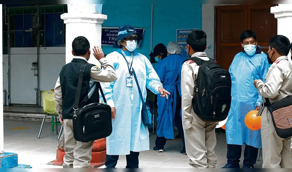 Brecha. Buscan reducir cantidad de personas no vacunadas. Foto: La República Brecha. Buscan reducir cantidad de personas no vacunadas. Foto: La República