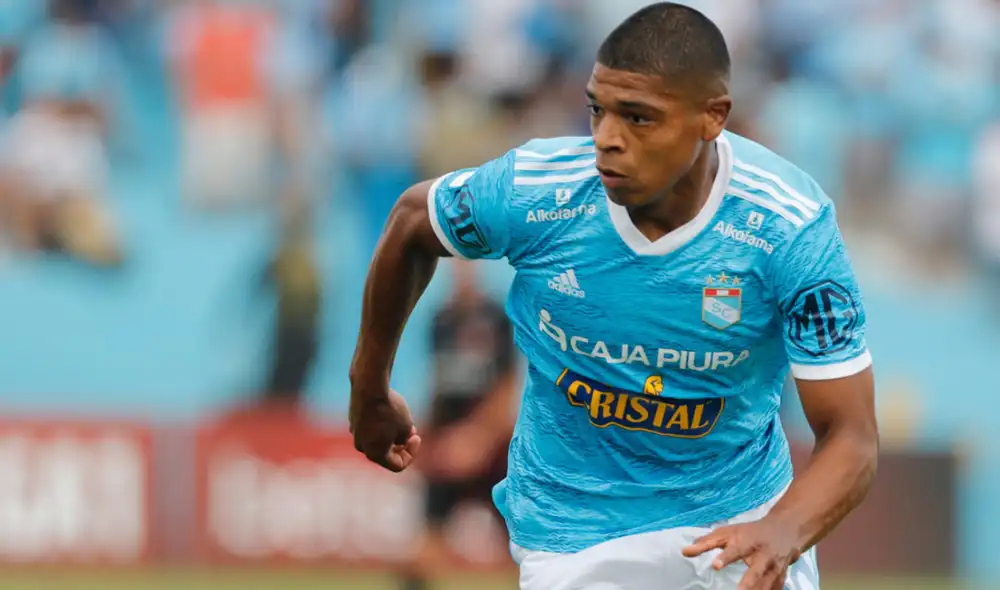 Percy Liza debutó con Sporting Cristal en el 2019. Foto: Luis Jiménez/GLR