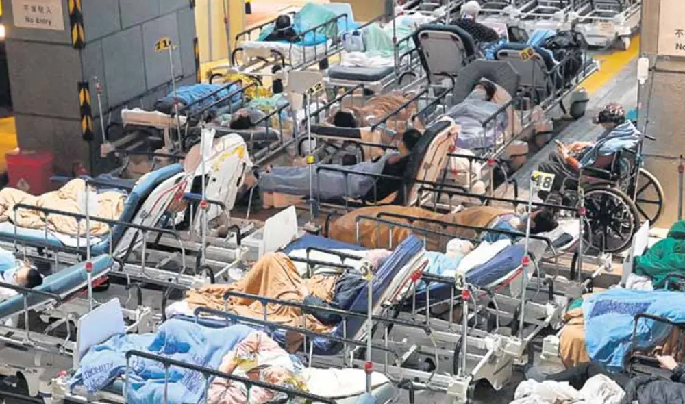 Desbordes. Los hospitales han colapsado por el alto número de pacientes.