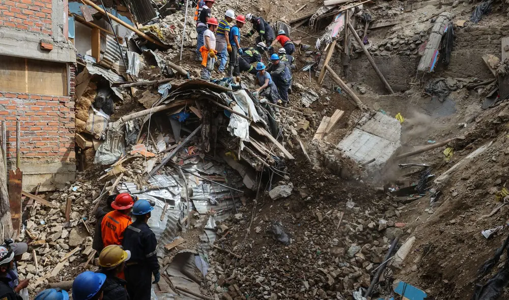 Representantes del municipio solicitaron el apoyo del Ejército y Policía para brindar control y seguridad perimétrica. Foto: Andrés Valle Representantes del municipio solicitaron el apoyo del Ejército y Policía para brindar control y seguridad perimétrica. Foto: Andrés Valle