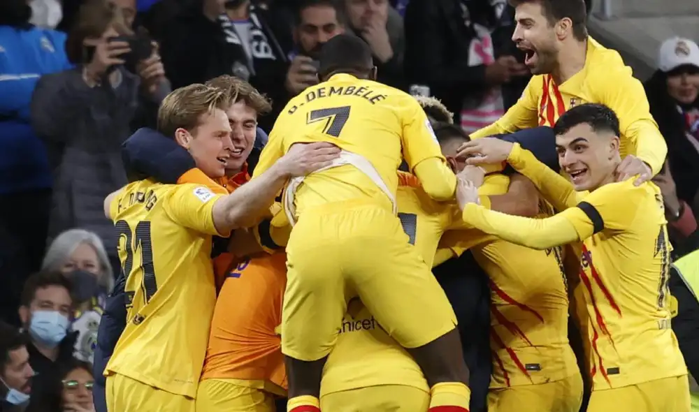 Los azulgranas se dieron un festín en el Bernabéu y golearon después de tiempo. Foto: EFE Los azulgranas se dieron un festín en el Bernabéu y golearon después de tiempo. Foto: EFE