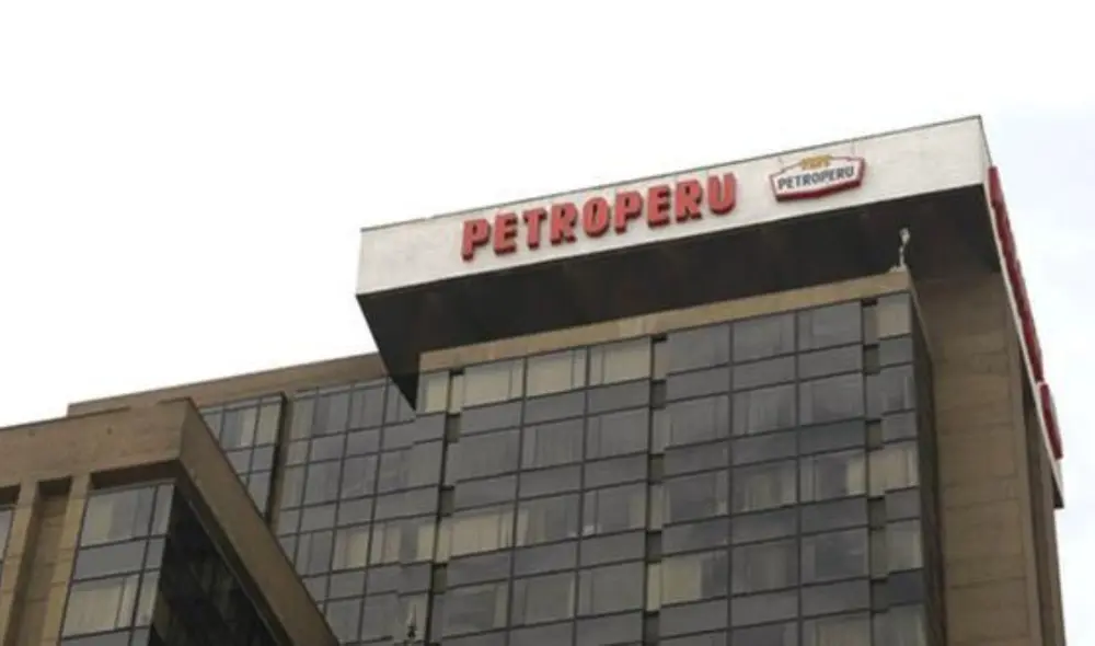 Gremio exigía la renuncia de Hugo Chávez Arévalo. Foto; Andina.