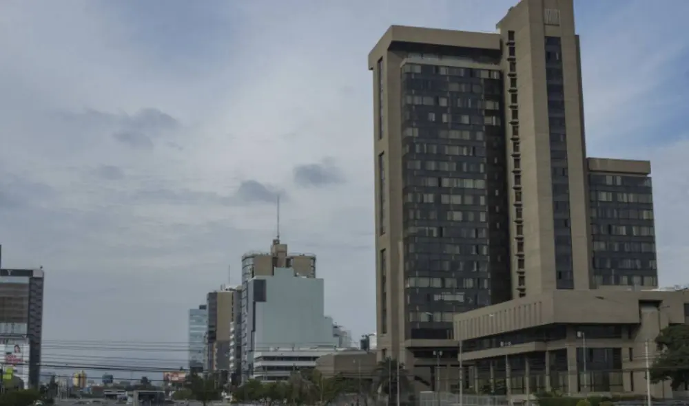 Standard & Poor’s (S&P)  rebajó la calificación de Petroperú la semana pasada. Foto: Andina