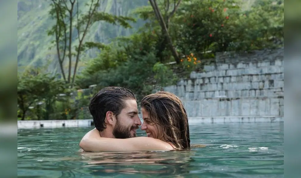 Stephanie Cayo y Maxi Iglesias dan vida a Ariana y Salvador, respectivamente, en "Hasta que nos volvamos a encontrar" de Bruno Ascenzo. Foto: Instagram/@unlunar Stephanie Cayo y Maxi Iglesias dan vida a Ariana y Salvador, respectivamente, en "Hasta que nos volvamos a encontrar" de Bruno Ascenzo. Foto: Instagram/@unlunar