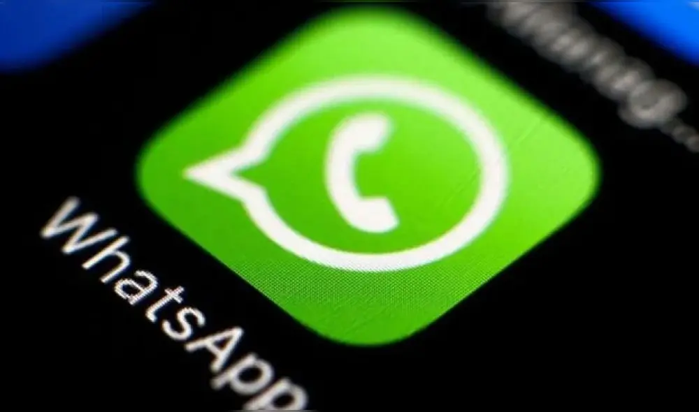 El primer método para abrir WhatsApp consiste en presionar dos veces el botón de encendido y apagado. Foto: AndroidIsis