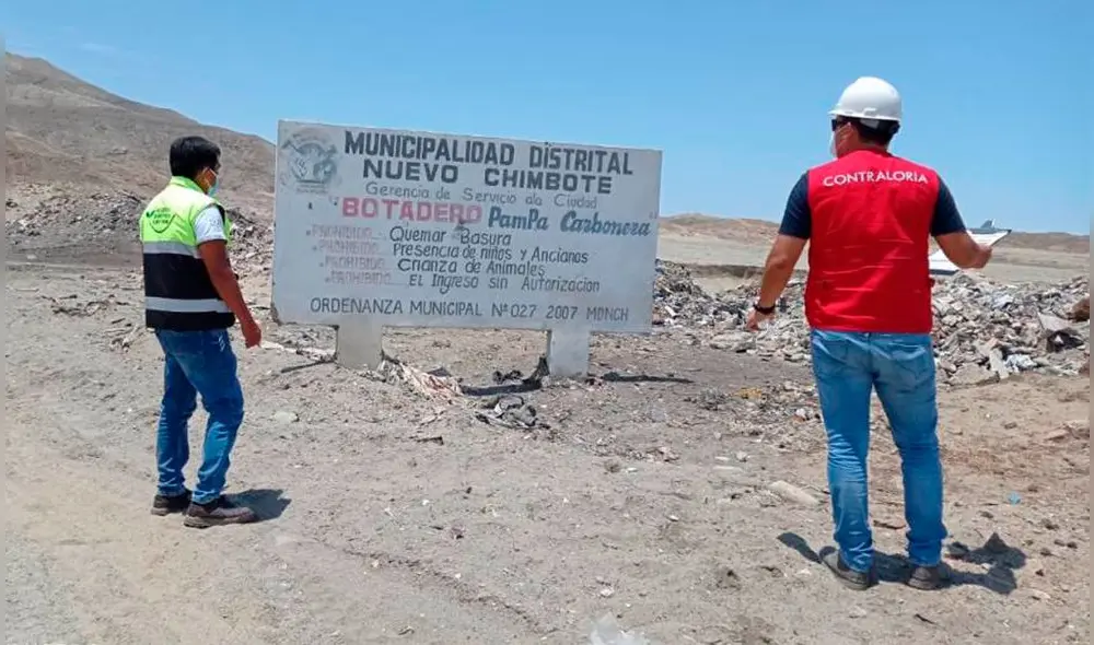 Los auditores visitan los botaderos a fin de verificar la disposición final de la basura. Foto: Contraloría. Los auditores visitan los botaderos a fin de verificar la disposición final de la basura. Foto: Contraloría.