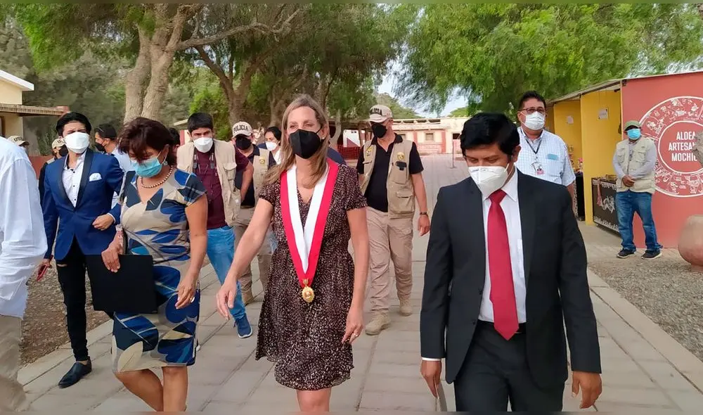 María del Carmen Alva cumplió agenda en Lambayeque. Foto: Rosa Quincho/URPI-LR María del Carmen Alva cumplió agenda en Lambayeque. Foto: Rosa Quincho/URPI-LR