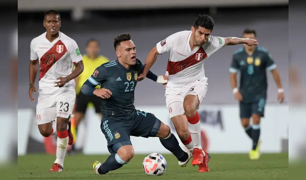 Carlos Zambrano defensor central de Boca Juniors. Foto: AFP