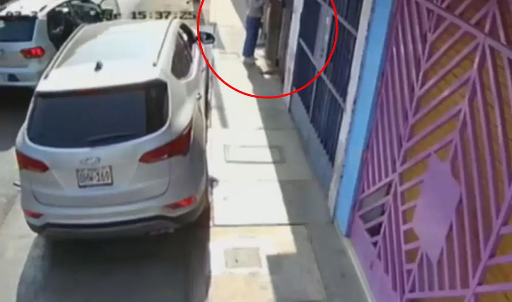 Pareja evitó ser asaltada por delincuentes. Foto: captura de Latina Pareja evitó ser asaltada por delincuentes. Foto: captura de Latina