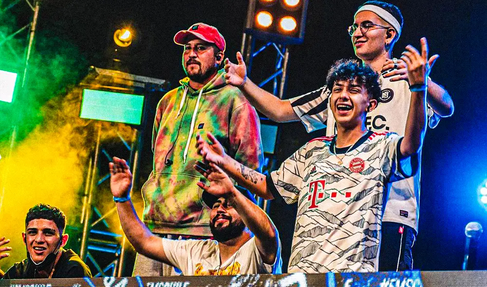 Joker, Tom Crowley, Erreka, Metalingüistica y Anubis en la fecha 1 de FMS Chile. Foto: Urban Roosters