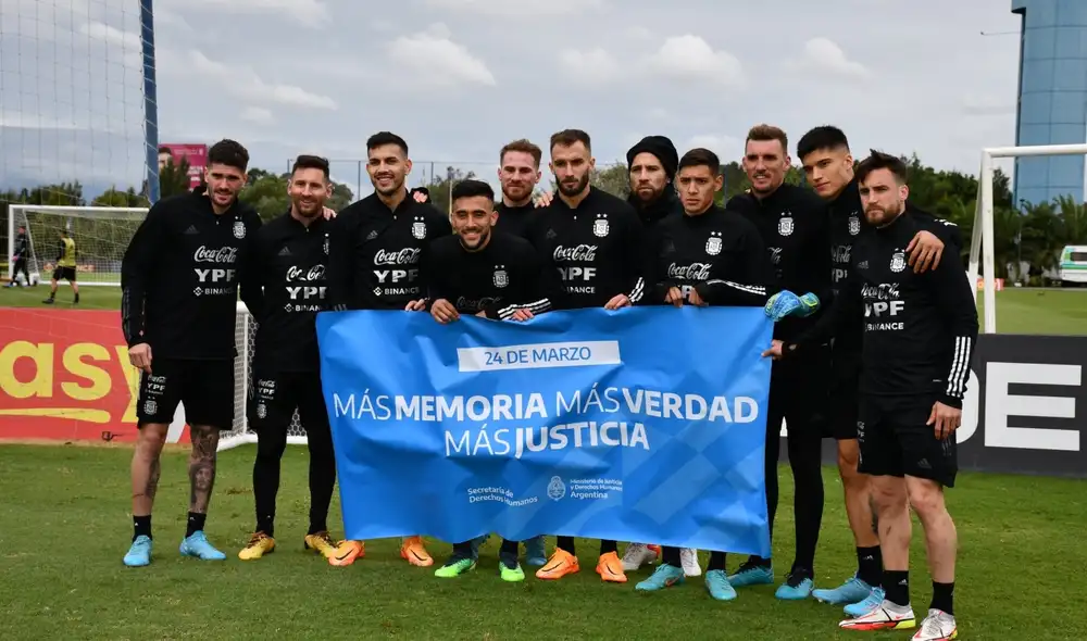 Selección Argentina participa en el Día de la Memoria por el 24 de marzo. Foto: Twitter/Selección Argentina