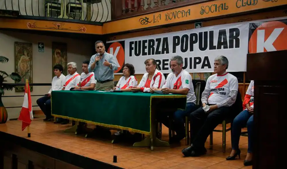 Los fujimoristas se presentaron en una conferencia de prensa. Foto: La República/Rodrigo Talavera Los fujimoristas se presentaron en una conferencia de prensa. Foto: La República/Rodrigo Talavera