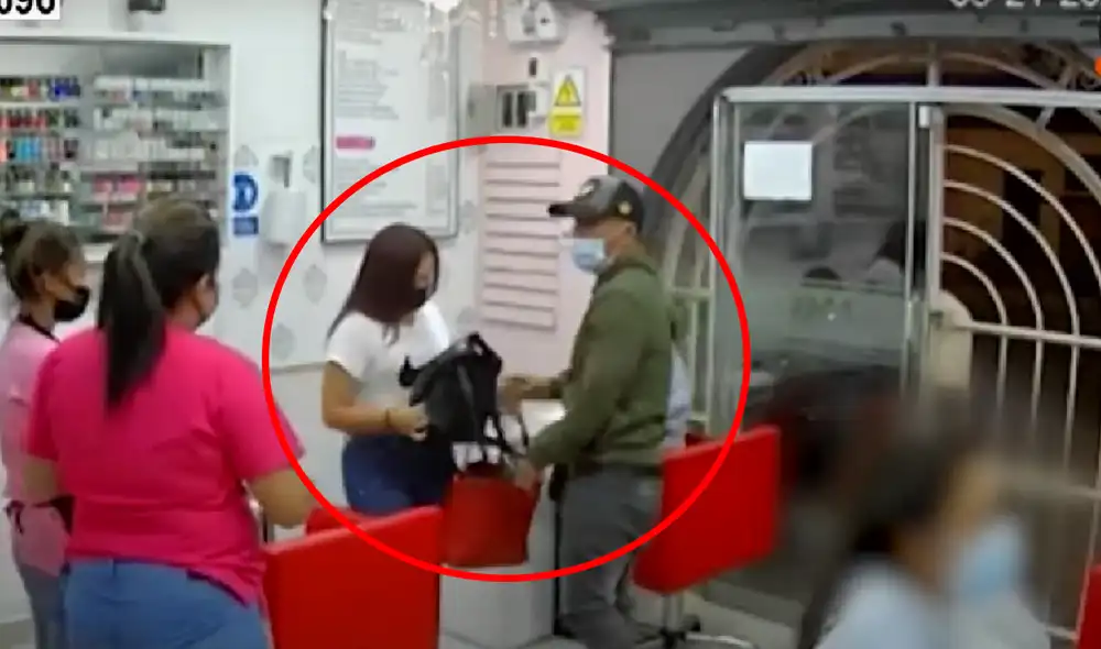 Los hampones llegaron hasta el establecimiento ubicado en la cuadra 1 de Sucre para asaltar un salón de belleza. Foto: captura de América TV