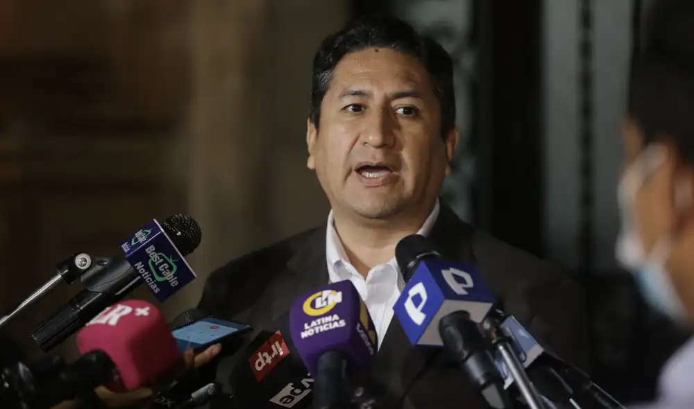 El exgobernador se reunió la tarde del 24 de marzo con el primer ministro, Aníbal Torres, en la sede de la PCM. Foto: Gerardo Marín El exgobernador se reunió la tarde del 24 de marzo con el primer ministro, Aníbal Torres, en la sede de la PCM. Foto: Gerardo Marín