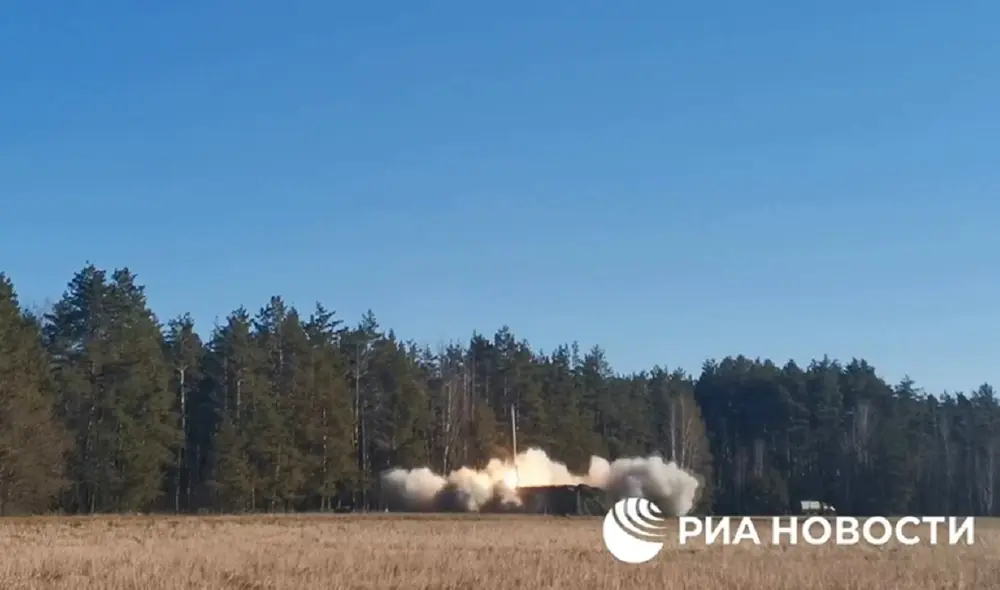El momento del lanzamiento ruso. Foto: captura de Sputnik