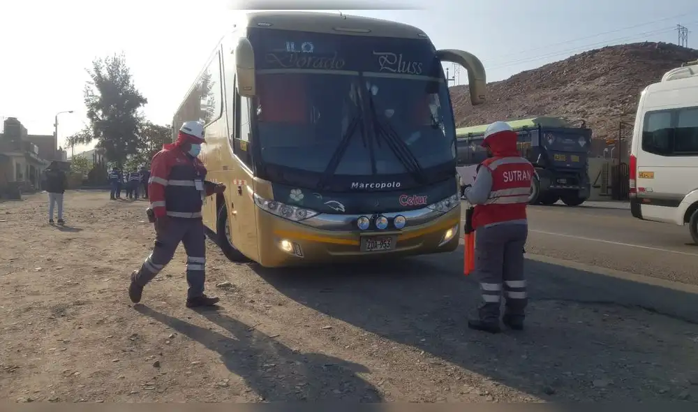 Arequipa. Operativo se realizó este viernes en el kilómetro 48 de la Panamericana Sur. Foto: URPI/Alexis Choque