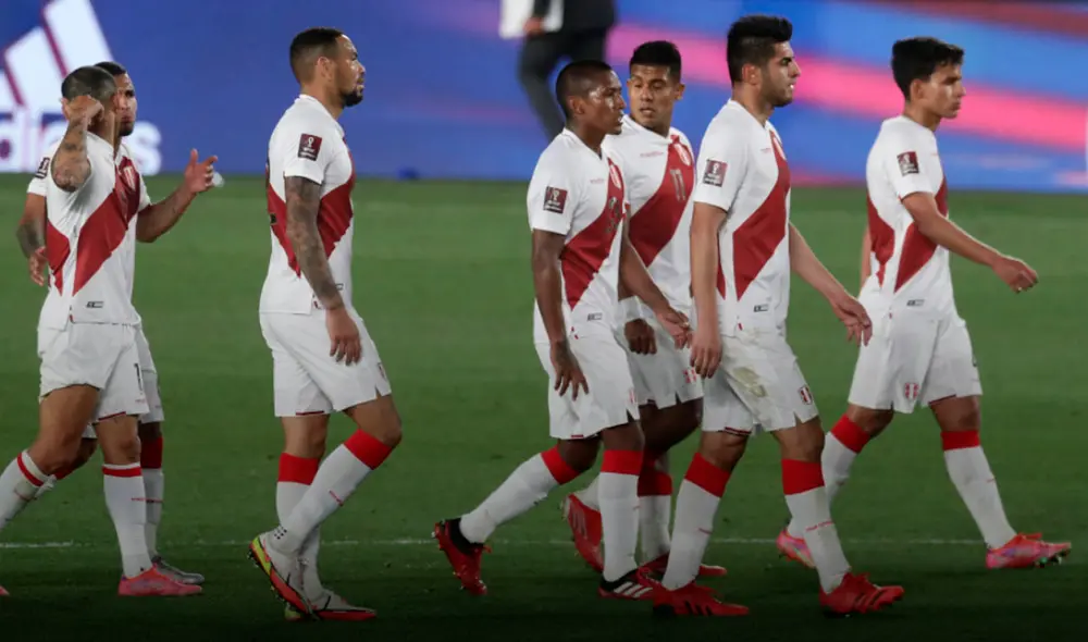 La selección peruana llegará al partido contra Paraguay con 10 jugadores en capilla. Foto: AFP La selección peruana llegará al partido contra Paraguay con 10 jugadores en capilla. Foto: AFP