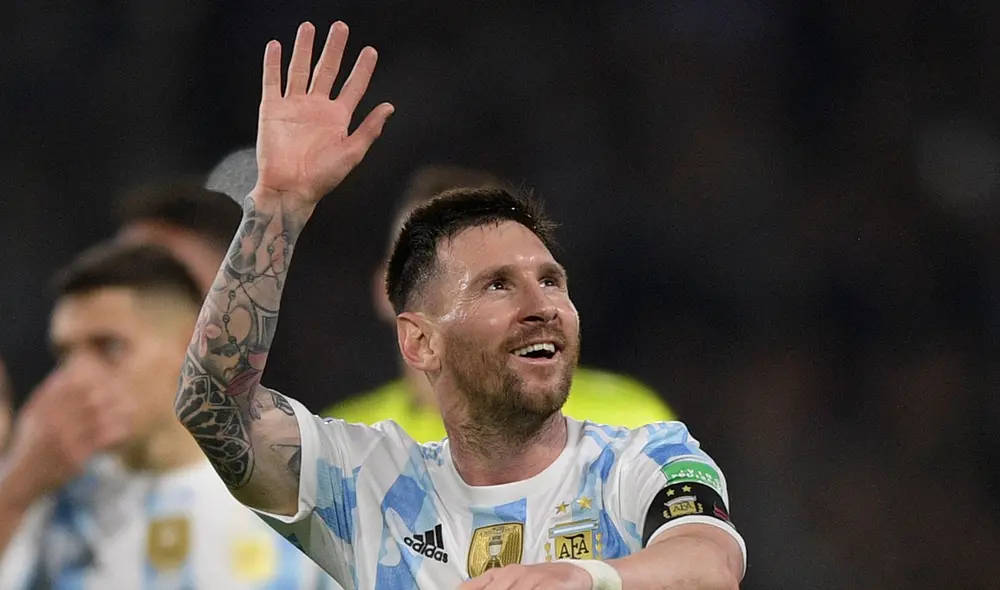 Lionel Messi feliz luego del partido entre Argentina vs. Venezuela. Foto: AFP
