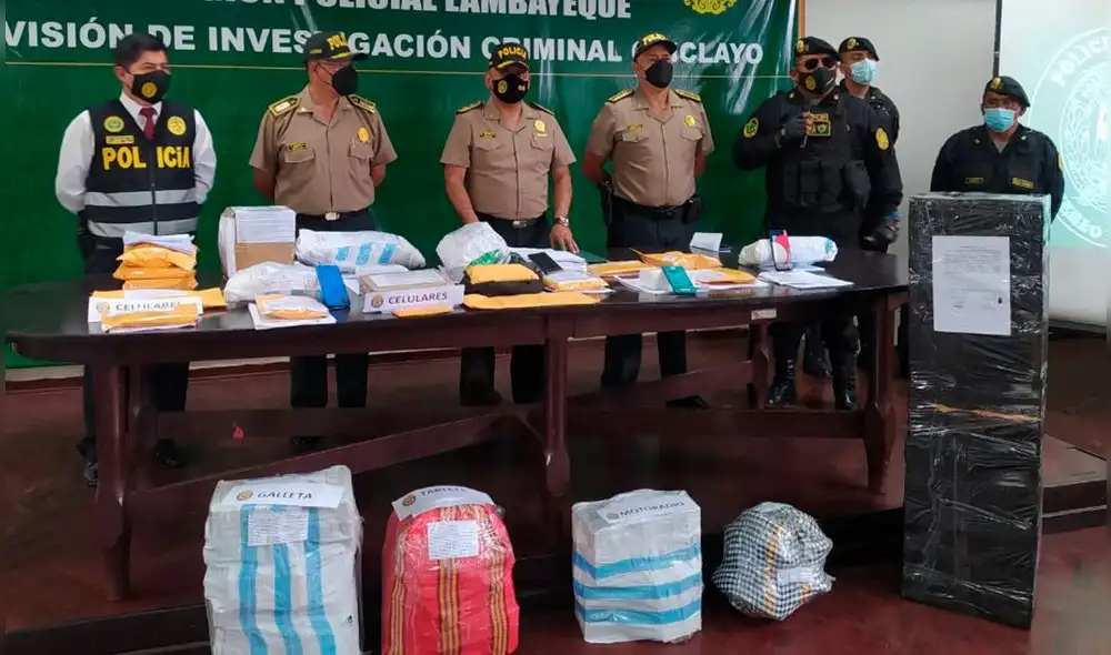 El valor de los 355 celulares decomisados asciende a S/ 200.000. Foto: Rosa Quincho/URPI-LR. El valor de los 355 celulares decomisados asciende a S/ 200.000. Foto: Rosa Quincho/URPI-LR.