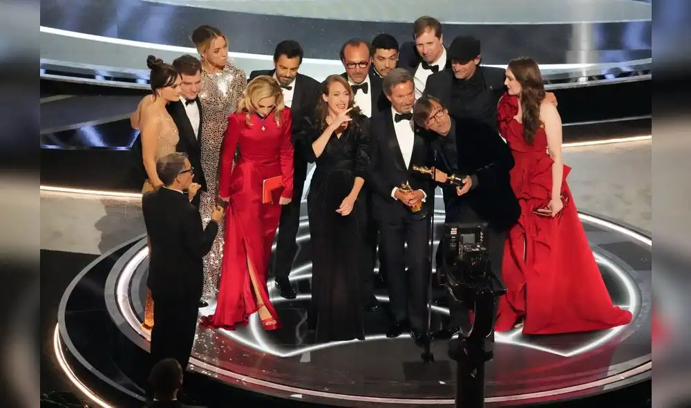 “CODA”: dio la sorpresa y le arrebata el Oscar a “El poder del perro”. Foto: Getty Images.