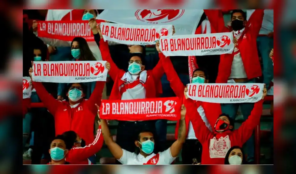 En un trascendental encuentro en el Estadio Nacional, la selección peruana busca los tres puntos para asegurar la zona de repechaje. Foto: EFE En un trascendental encuentro en el Estadio Nacional, la selección peruana busca los tres puntos para asegurar la zona de repechaje. Foto: EFE