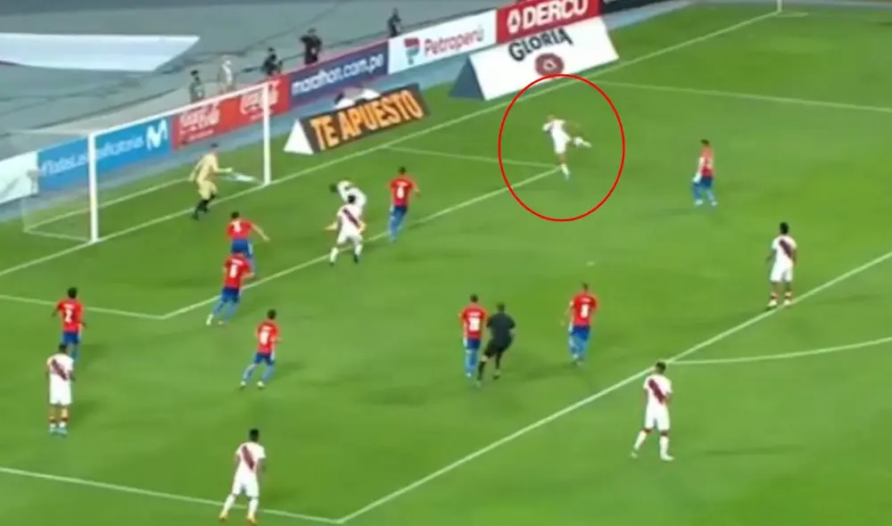 Yotún, con una media tijera, aumentó la ventaja para Perú. Foto: captura Movistar Deportes