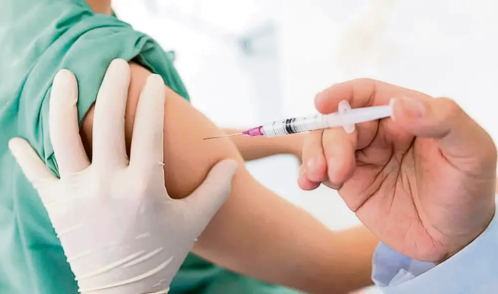 Pone el hombro. En las regiones no se ve ninguna campaña para promocionar la vacunación. Foto: difusión Pone el hombro. En las regiones no se ve ninguna campaña para promocionar la vacunación. Foto: difusión