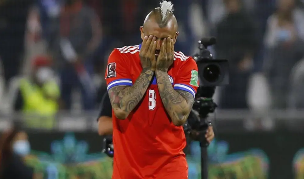 Arturo Vidal no aguantó el llanto tras el pitazo final. Foto: EFE
