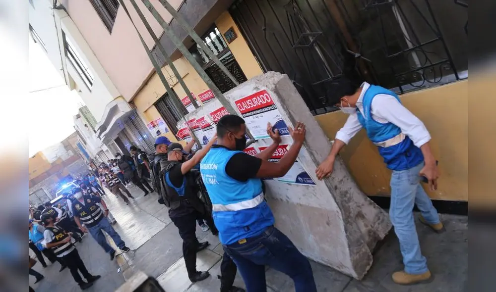 Agentes de Fiscalización y efectivos policiales ingresaron de manera sorpresiva. Foto: MML Agentes de Fiscalización y efectivos policiales ingresaron de manera sorpresiva. Foto: MML